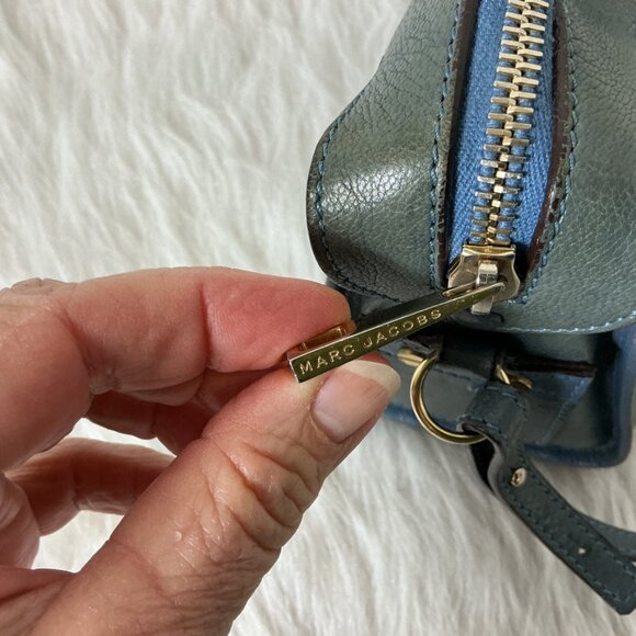 Marc Jacobs Gray Blue Leather Marc Jacobs Wellington Peggy Crossbody Bag - Picture 4 of 10